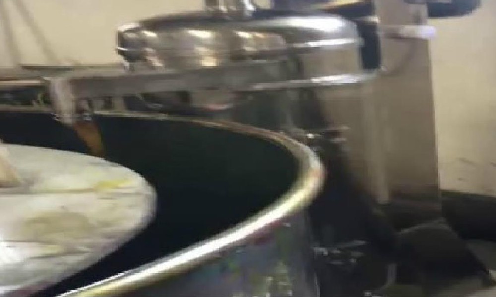 管式離心機加工視頻三
